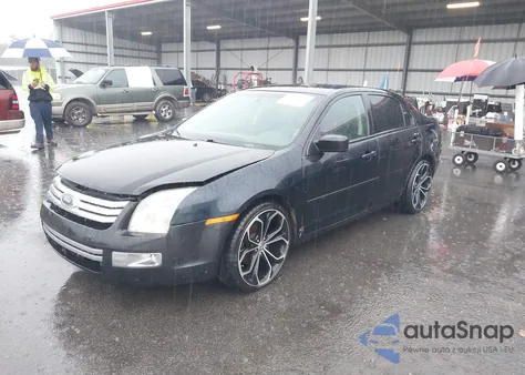2009 Ford Fusion Se z USA, uszkodzony, nr VIN 3FAHP07139R213072